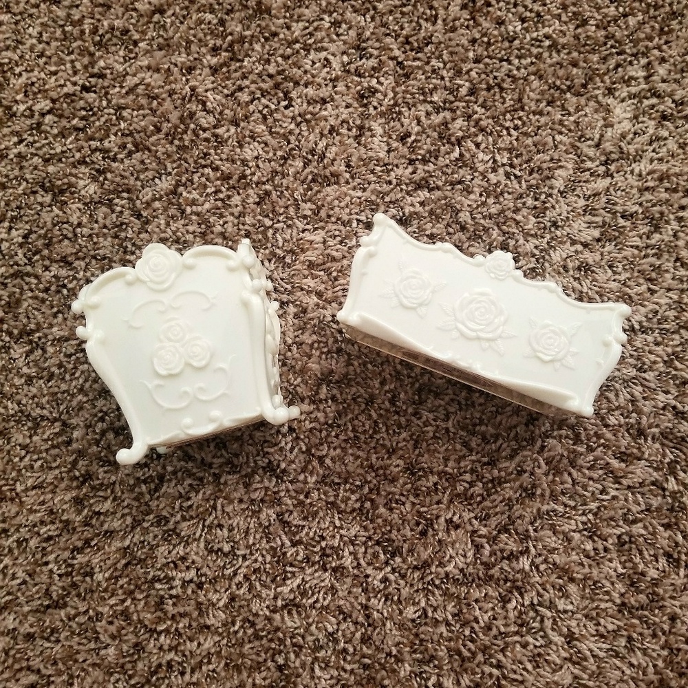 White Makeup Holders